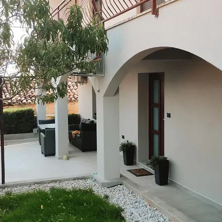 Apartman Amelie A4 Pula Exterior photo